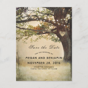 Rustieke Herfst Tree en Twinkle Lights Save the Da Aankondigingskaart