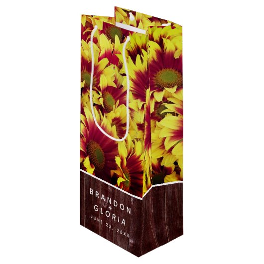 Rustieke herfst Zonnebloemen op hek Bruiloft Wijn Cadeautas (Voorkant Gekanteld)