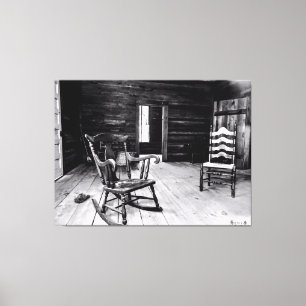 Rustieke Houten Interieur met Lege Stoelen Canvas Afdruk
