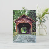 Rustieke houten overdekte brug bruiloft uitnodigin kaart (Staand voorkant)