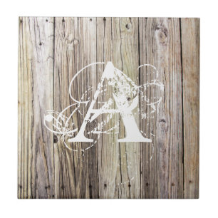Rustieke houten planken met Shabby Chic Monogram Tegeltje