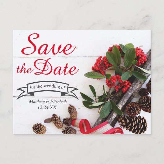 Rustieke kerst Holly & Pine kegels Save The Date Aankondigingskaart (Voorkant)