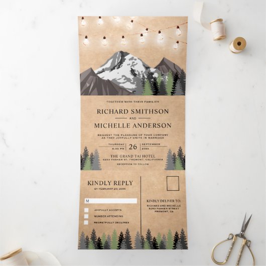 Rustieke Kraft Mountain Forest String Lights Bruil Drieluik Uitnodiging (Binnen)