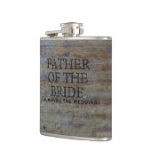 Rustieke landelijke bruiloft | Grappige vader van Heupfles (Links)