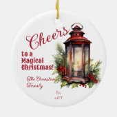 Rustieke Lantaarn Pine en bessen juichen Kerstmis Keramisch Ornament (Achterkant)