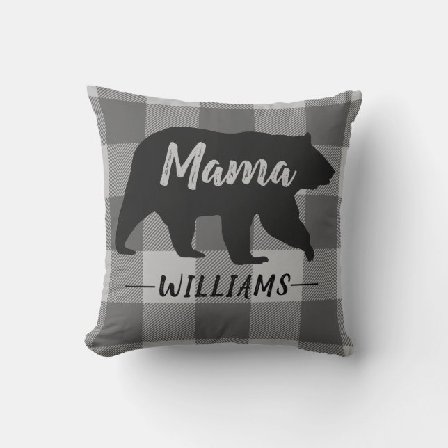 Rustieke Mama Beer Buffalo Plaid Monogram Naam Kussen (Voorkant)