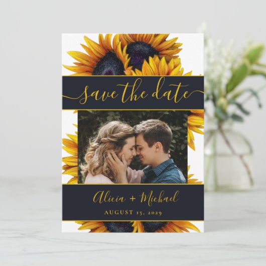 Rustieke moderne zonnebloemen chique script trouwf save the date (Staand voorkant)