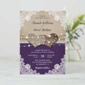 Rustieke Paarse Burlap Lace bruiloft uitnodiging (Staand voorkant)