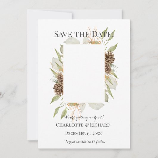 Rustieke Pinecones Verloving Foto Opslaan van de D Save The Date (Voorkant)
