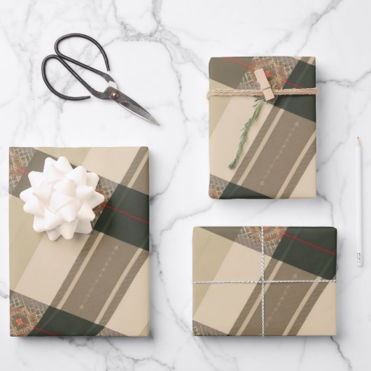 Rustieke Plaid Elegance: Folk Engels Design Inpakpapier Vel (Voorkant)