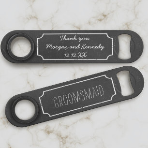 Rustieke schoolbord bruiloft Groomsmaid Bar Key Speed Flessenopener