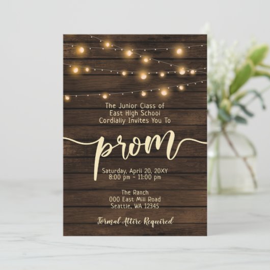 Rustieke schuur hout String verlichting Prom Kaart (Staand voorkant)