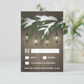 Rustieke Sneeuw Evergreen Lantern Bruiloft RSVP Ka (Staand voorkant)