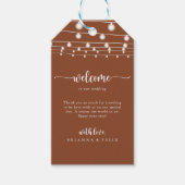 Rustieke String Lights Terracotta Bruiloft Welkom Cadeaulabel (Voorkant)