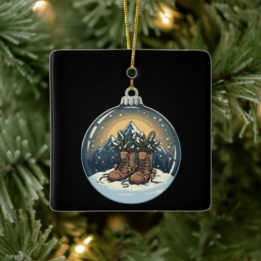 Rustieke wandelschoenen Mountain Scene Kerstmis Keramisch Ornament (Boom)