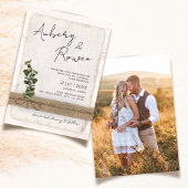 Rustieke witte houten eco-eucalyptus foto trouwdag kaart