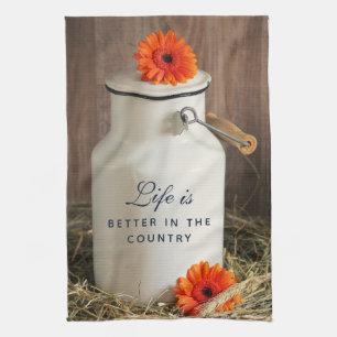 Rustieke Witte Melkkruik met Bloemen Theedoek