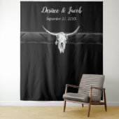 Rustieke zwart-wit western stieren schedel achterg wandkleed (In situ)