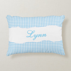 Rustig Blauw Gingham Persoonlijke Naam Accent Kussen