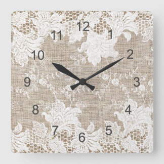 rustig land beige burlap en witte kant vierkante klok