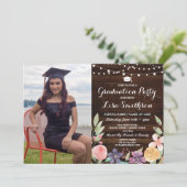 Rustige Afstuderen Flowers Lights Hood Foto Kaart (Staand voorkant)