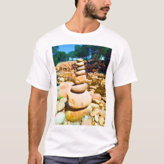 Rustige balans van rotsen: Eester Rivier T-shirt