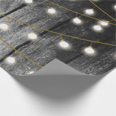 Rustige Barn Black Wood Gold String Lights Cadeaupapier (Hoek)