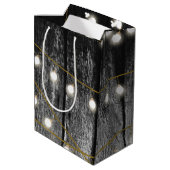 Rustige Barn Black Wood Gold String Lights Medium Cadeauzakje (Achterkant Gekanteld)