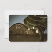 Rustige Barn & Tree Lights Wedding RSVP Kaart (Achterkant)