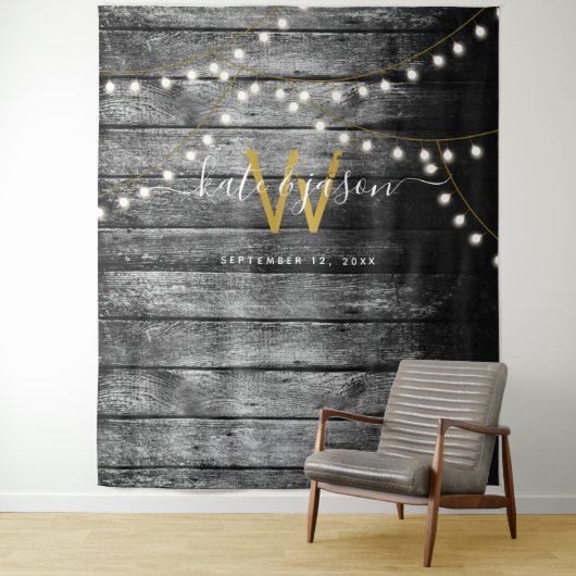 Rustige Barn Wood Gold Lights Weddenschap Wandkleed (In situ)