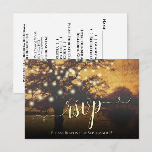 Rustige bomen en lights Golden Faux Parchment Wedd RSVP Kaartje