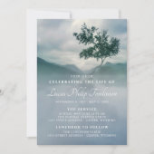 Rustige boom Misty Highlands Life Celebration Kaart (Voorkant)