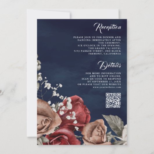 Rustige Bourgogne Rozen QR Code Navy Blue Wedding Kaart (Achterkant)