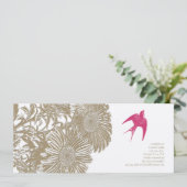 Rustige Floral Pink Love Bird Wedding Kaart (Staand voorkant)