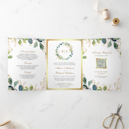Rustige Gold Eucalyptus met QR-code bruiloft Drieluik Uitnodiging (Binnen)