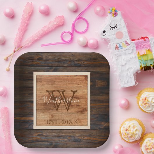 Rustige houttoonmonogram groot papieren bordje (Feest)