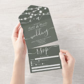 Rustige krijtsnaarlampen initialen script bruiloft all in one uitnodiging (Afscheurbaar)