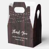 Rustige landelijke Barn Wood String Lights Wedding Bedankdoosjes (Geopend)