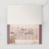 Rustige melk kan een landelijke bruiloft vormen (Buitenkant ongevouwen)