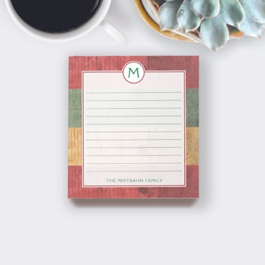 Rustige Monogram Red Green Gold Wood Naam Kerstmis Notitieblok