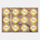 Rustige monogram zonnebloemen & houtextuur inpakpapier vel (Voorkant 2)