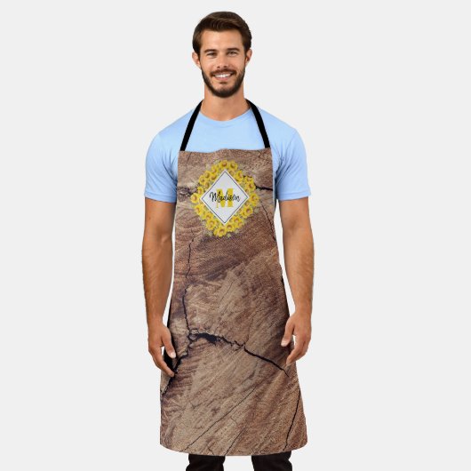 Rustige monogram zonnebloemen & houtextuur schort (Gedragen)