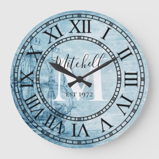Rustige Nautical Ship Monogram Familienaam Grote Klok (Voorkant)