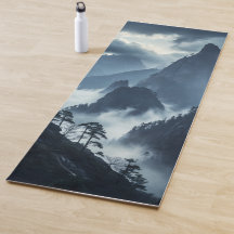 Rustige Nevelige Bergen Yoga Mat