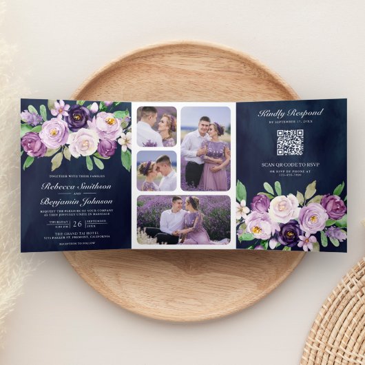 Rustige Paarse Floral QR Code Navy Blue Wedding Drieluik Uitnodiging