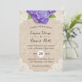 Rustige Paarse Hydrangea Floral Lace Burlap Weddin Kaart (Staand voorkant)
