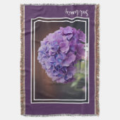 Rustige Paarse hydrangea op foto van Mason Jar Deken (Voorkant Verticaal)