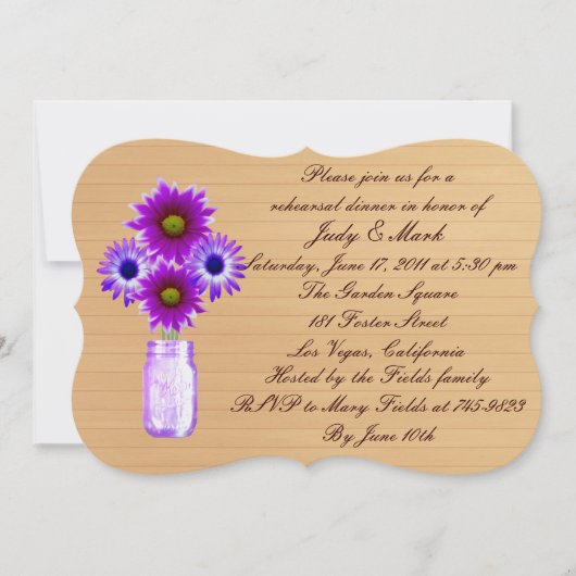 Rustige Paarse Mason Jar Rehearsal Dinner Invite Kaart (Voorkant)