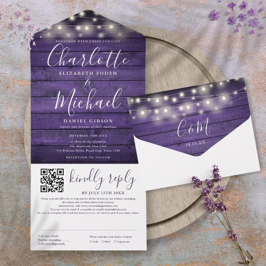 Rustige Paarse Wood String Lights QR Code Weddensc All In One Uitnodiging
