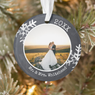 Rustige Pas getrouwd van Chalkboard Snowflake 1 ke Ornament